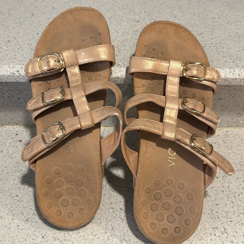 Vionic Women’s Misa Rose Gold Metallic Adjustable Strap Slides Sandals Size 8